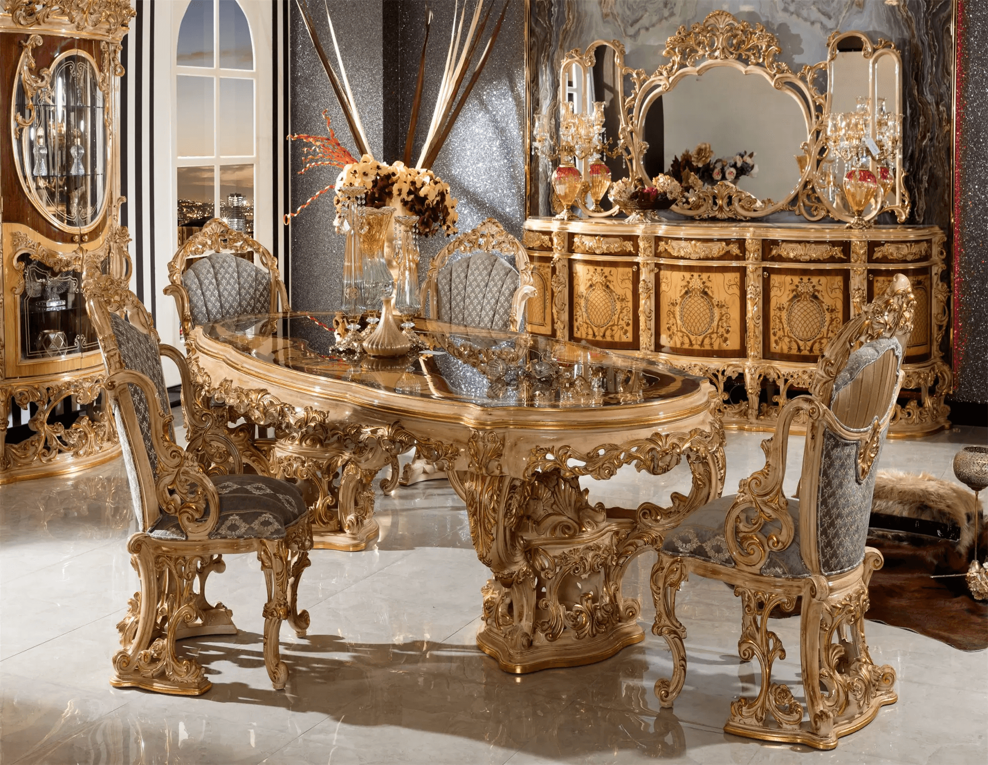 Antique Royal Manor Golde Dining Table