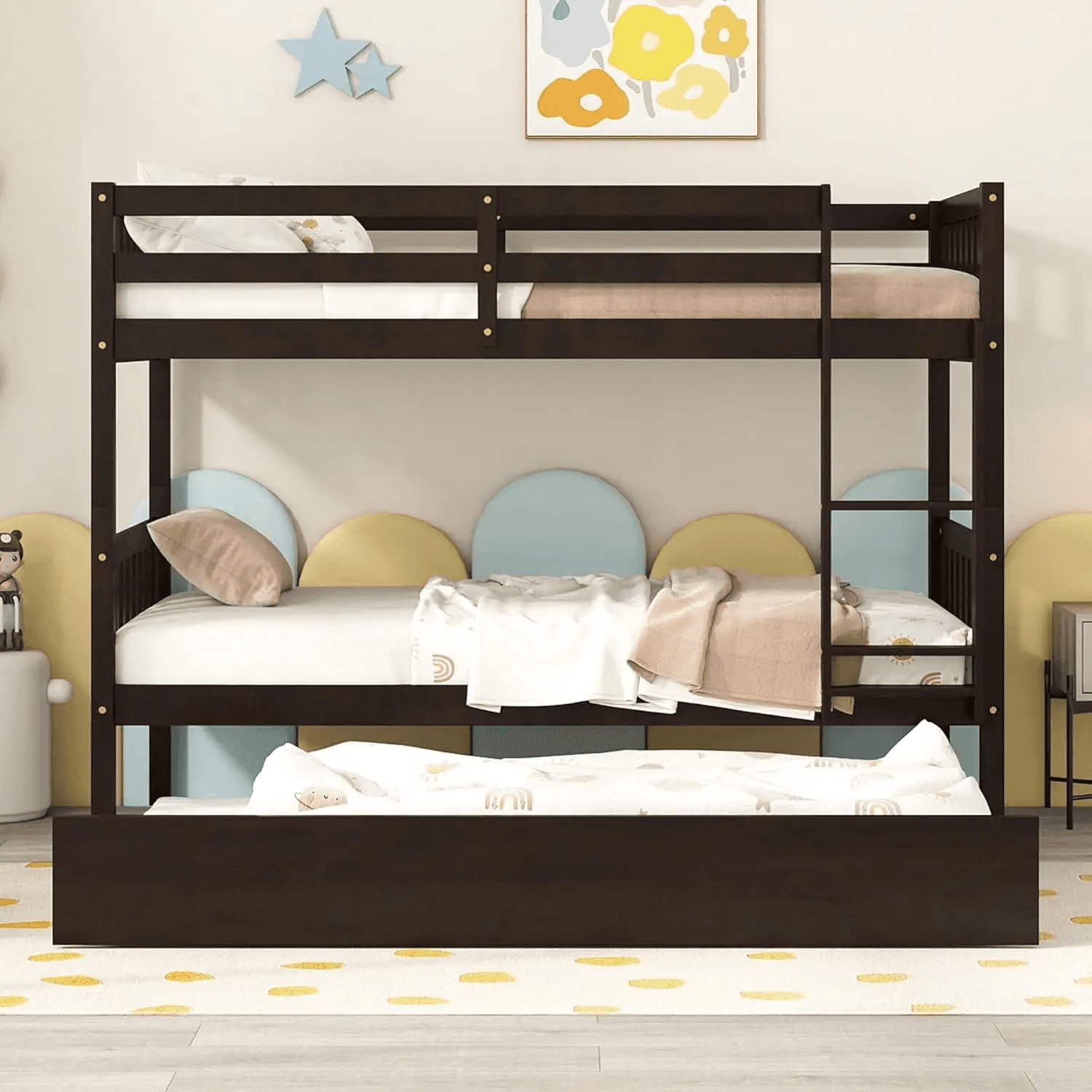 Modern Pull-Out Trundle Bed