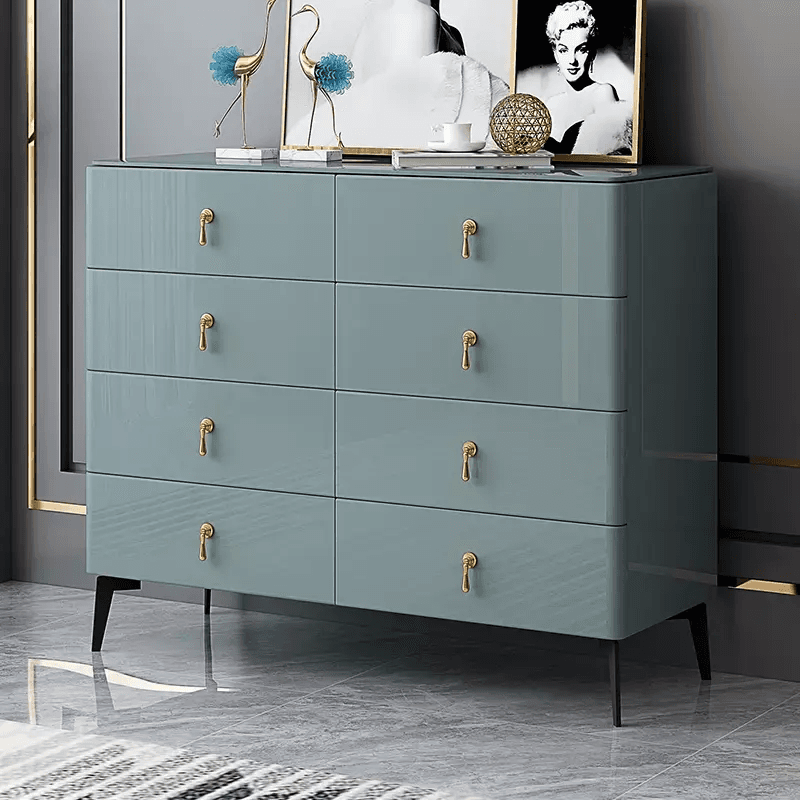 Classic Buttoned Wood Chester