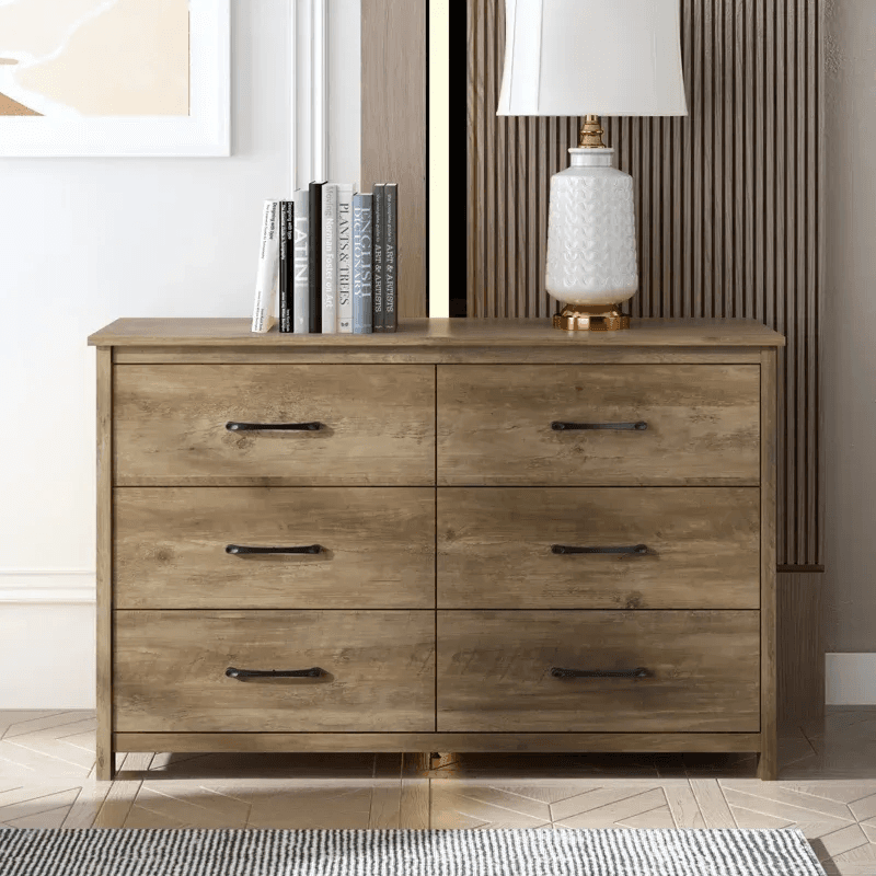 Regal Wooden Chester Lounge